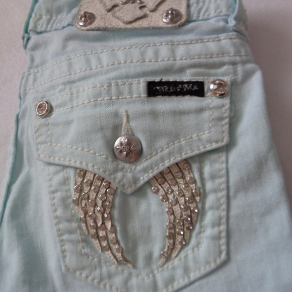 Miss Me Jeans - Picture 3 of 7